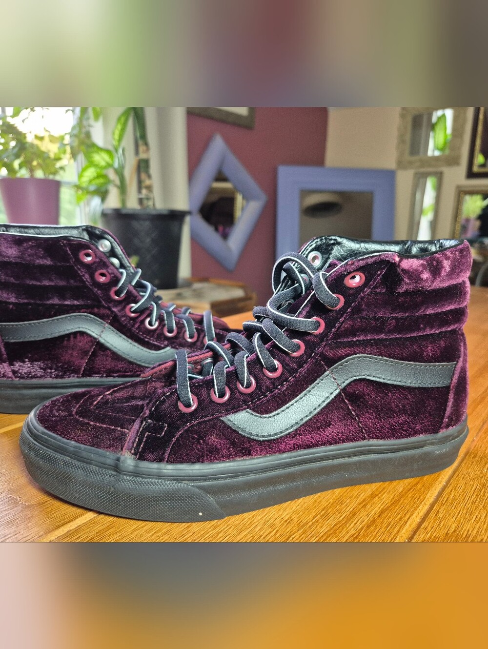 Vans Sk8-Hi Reissue Burgundy Velvet Sneakers - Womens 6.5